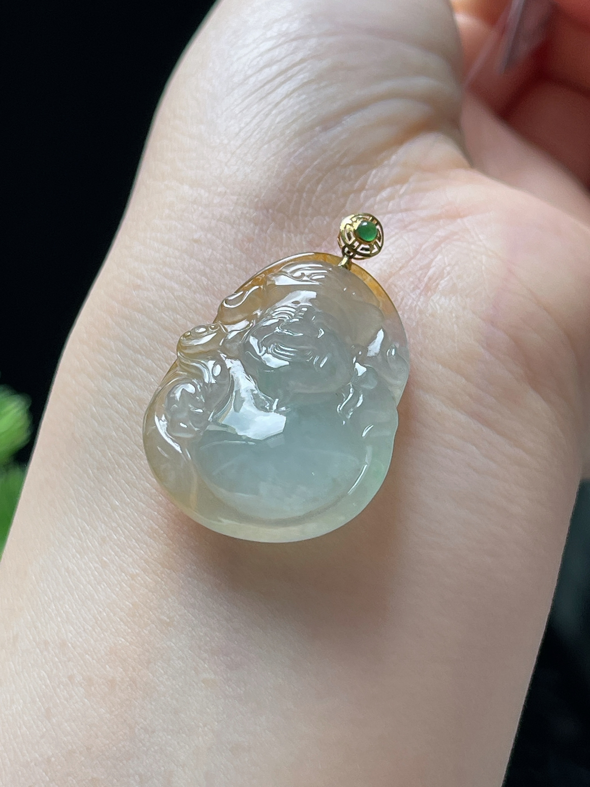 18k金翡翠冰糯黄财神挂件