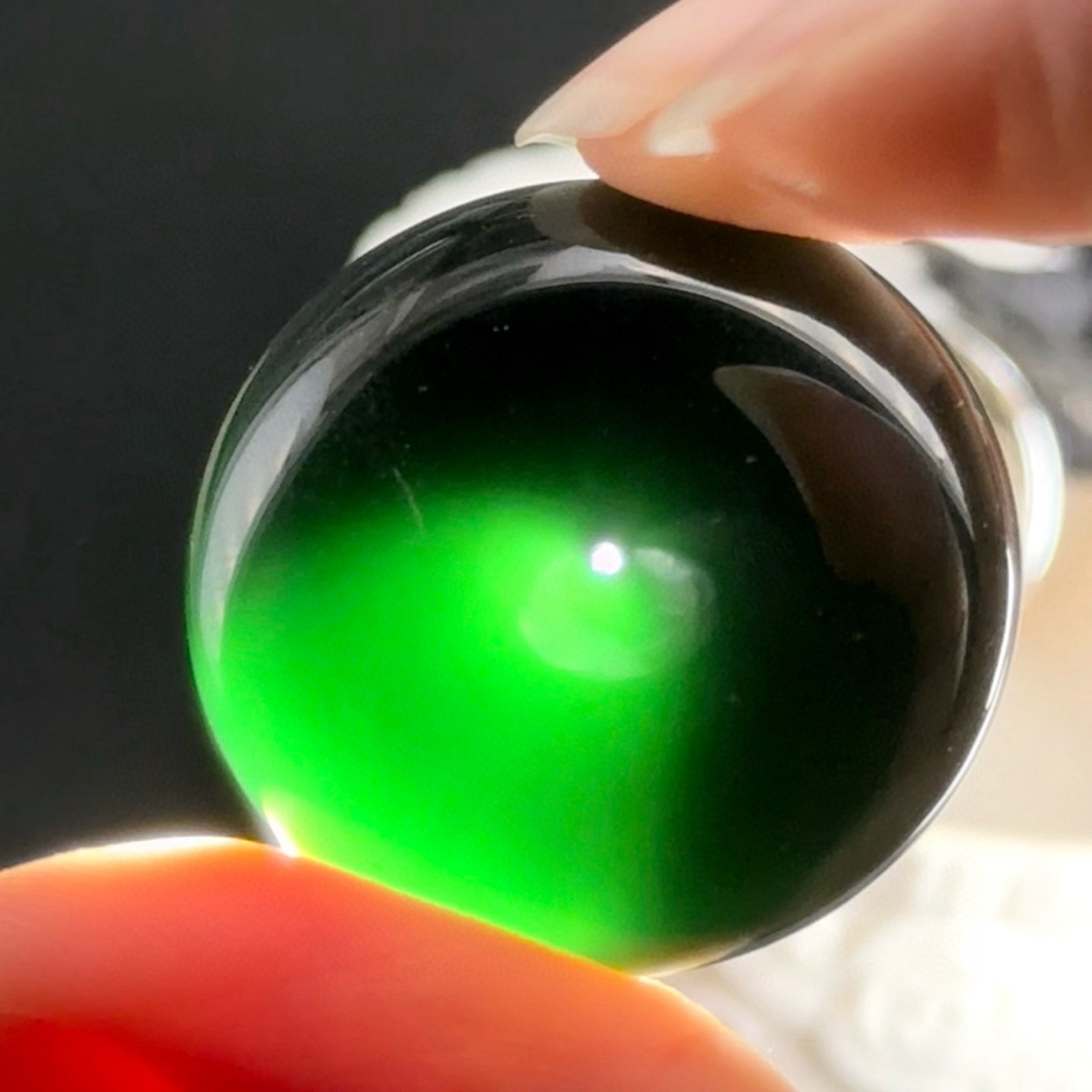 裸石平安扣 种好色正 黑度极好 打灯通透 油性十足 尺寸31.5