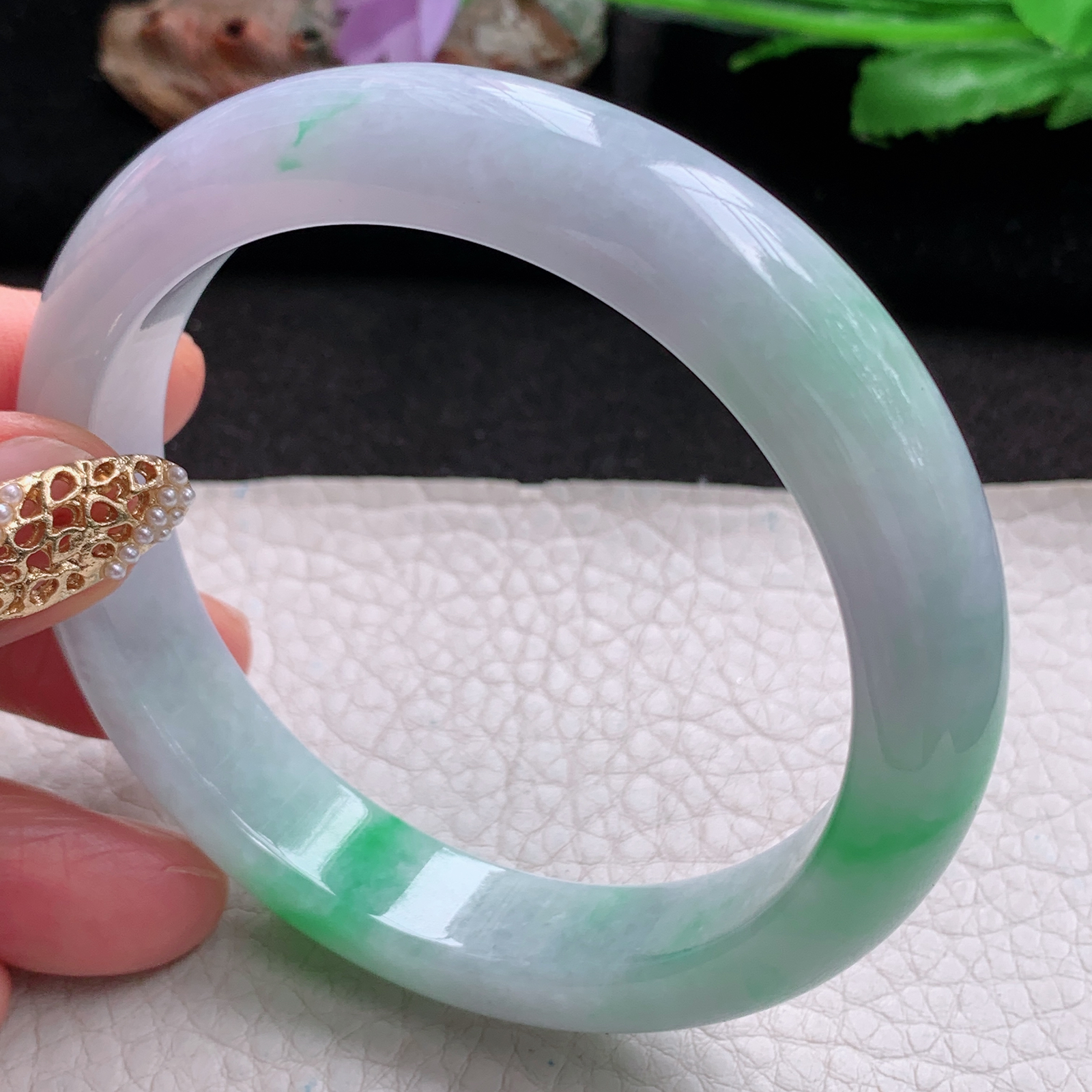 hy大圈口60*12.5*9平安镯 天然翡翠a货手镯飘阳绿胶感正圈玉镯子