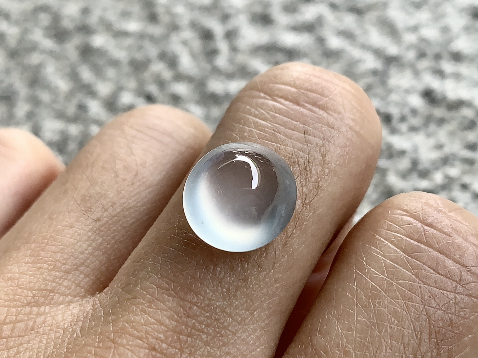 ️ 高冰蛋面，种水兼具，盈润透亮
尺寸11.9×11.1×7.4