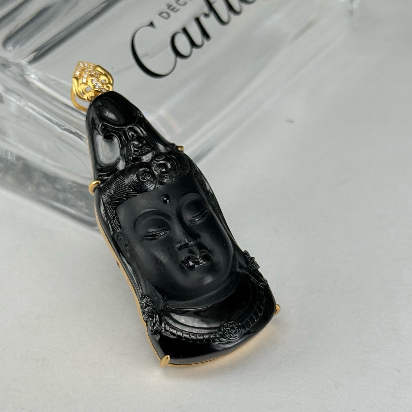 精品18k墨翠观音头 种好色正 黑度极好 打灯通透 油性十足 尺寸57.6