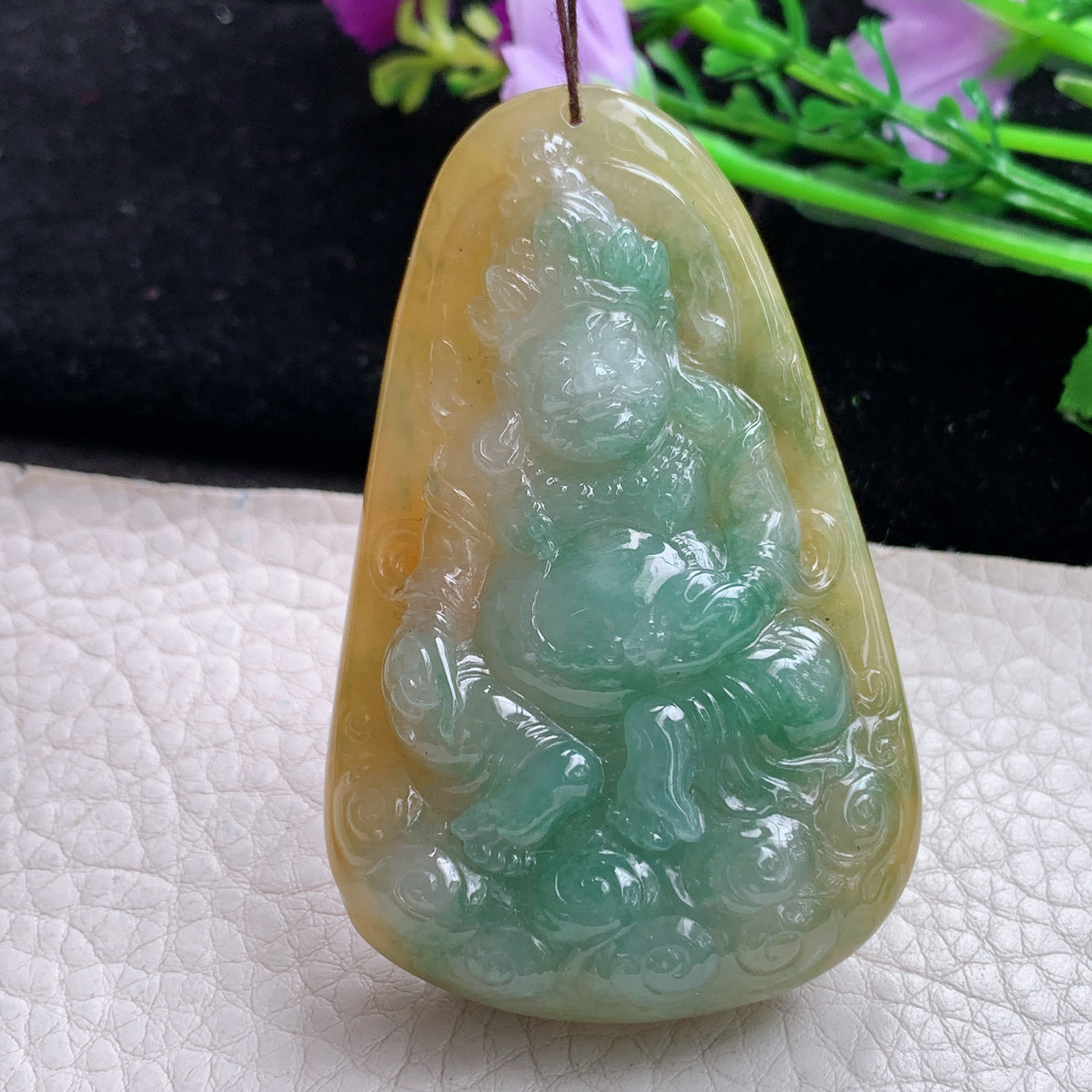 lz实拍63.9*40.8*13.9天然缅甸翡翠黄加绿黄财神 财爷玉吊坠 玉挂件