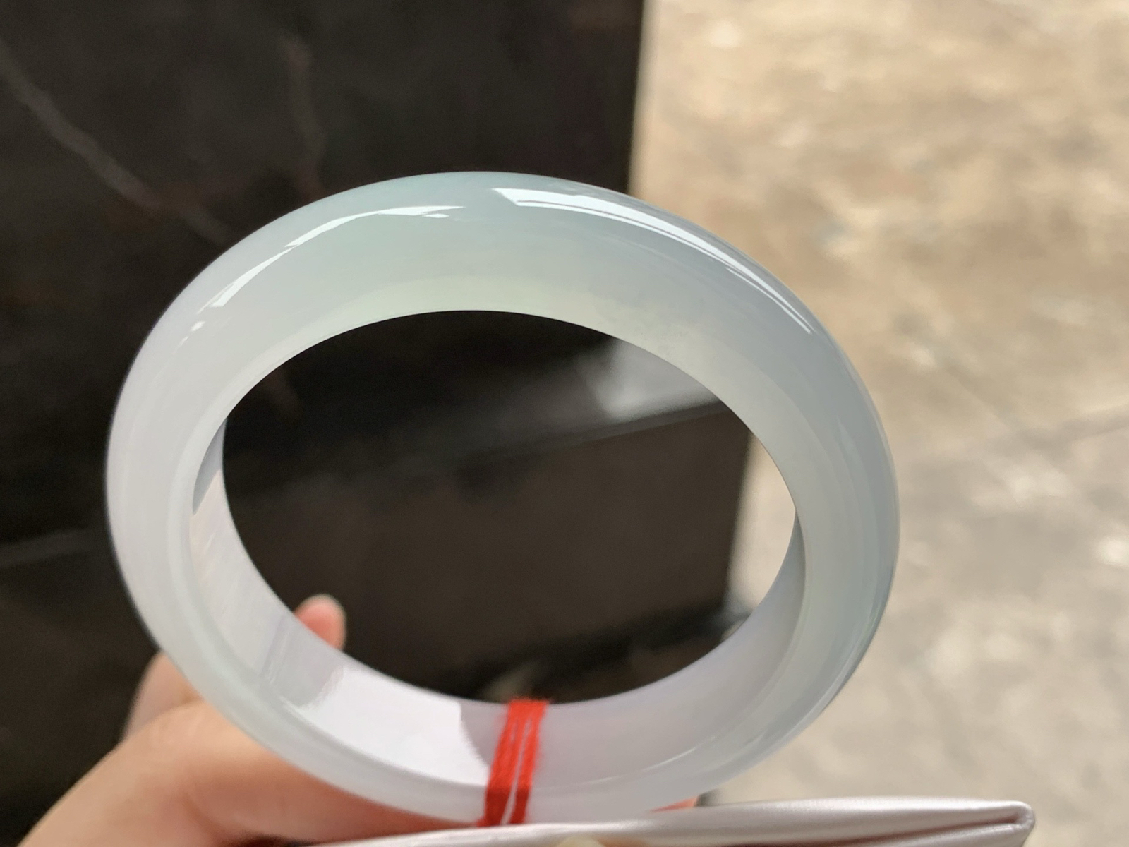 55-12.7-9

冰种手镯^_^清新 细腻