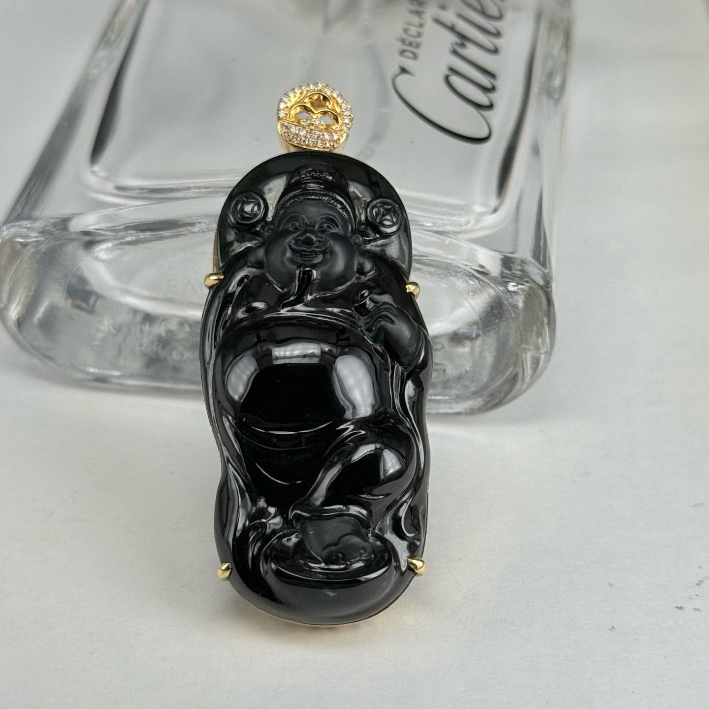 精品18k墨翠财神 种好色正 黑度极好 打灯通透 油性十足 尺寸55.6