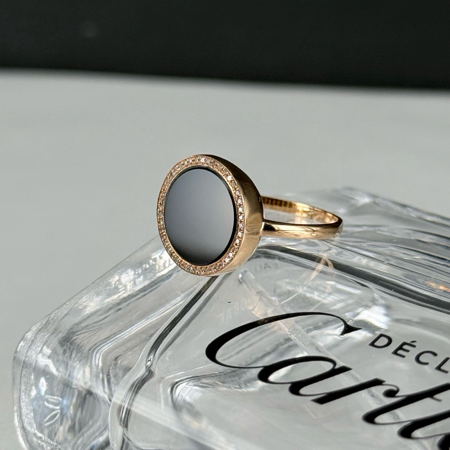 精品18k墨翠圆牌女戒 种好色正 黑度极好 打灯通透 油性十足 尺寸13.5