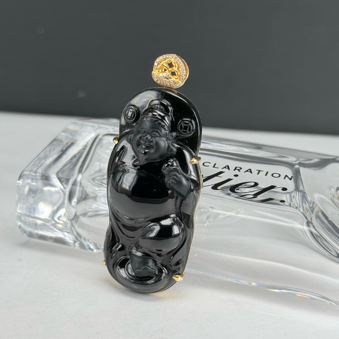 精品18k墨翠财神 种好色正 黑度极好 打灯通透 油性十足 尺寸55.6