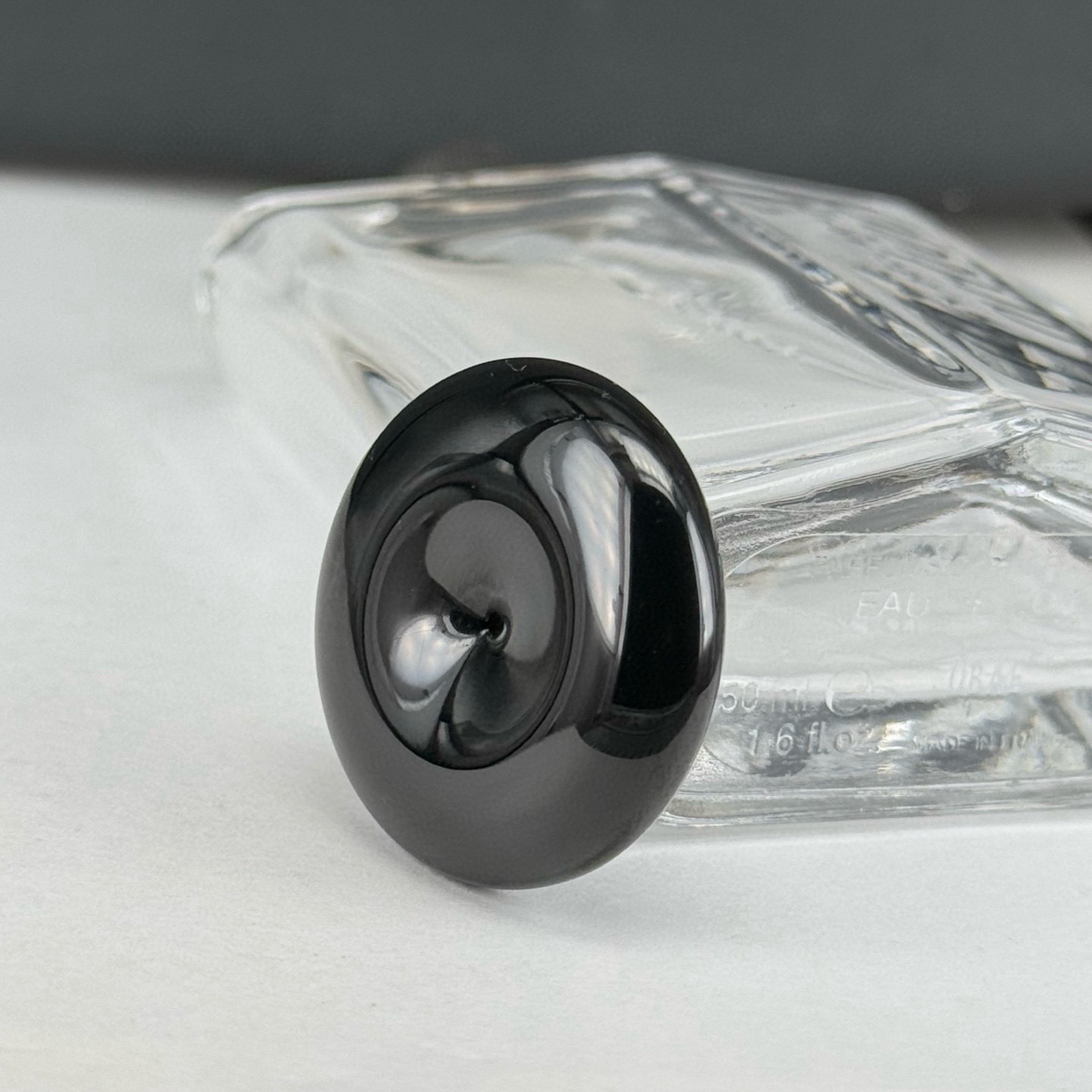 裸石平安扣 种好色正 黑度极好 打灯通透 油性十足 尺寸31.5