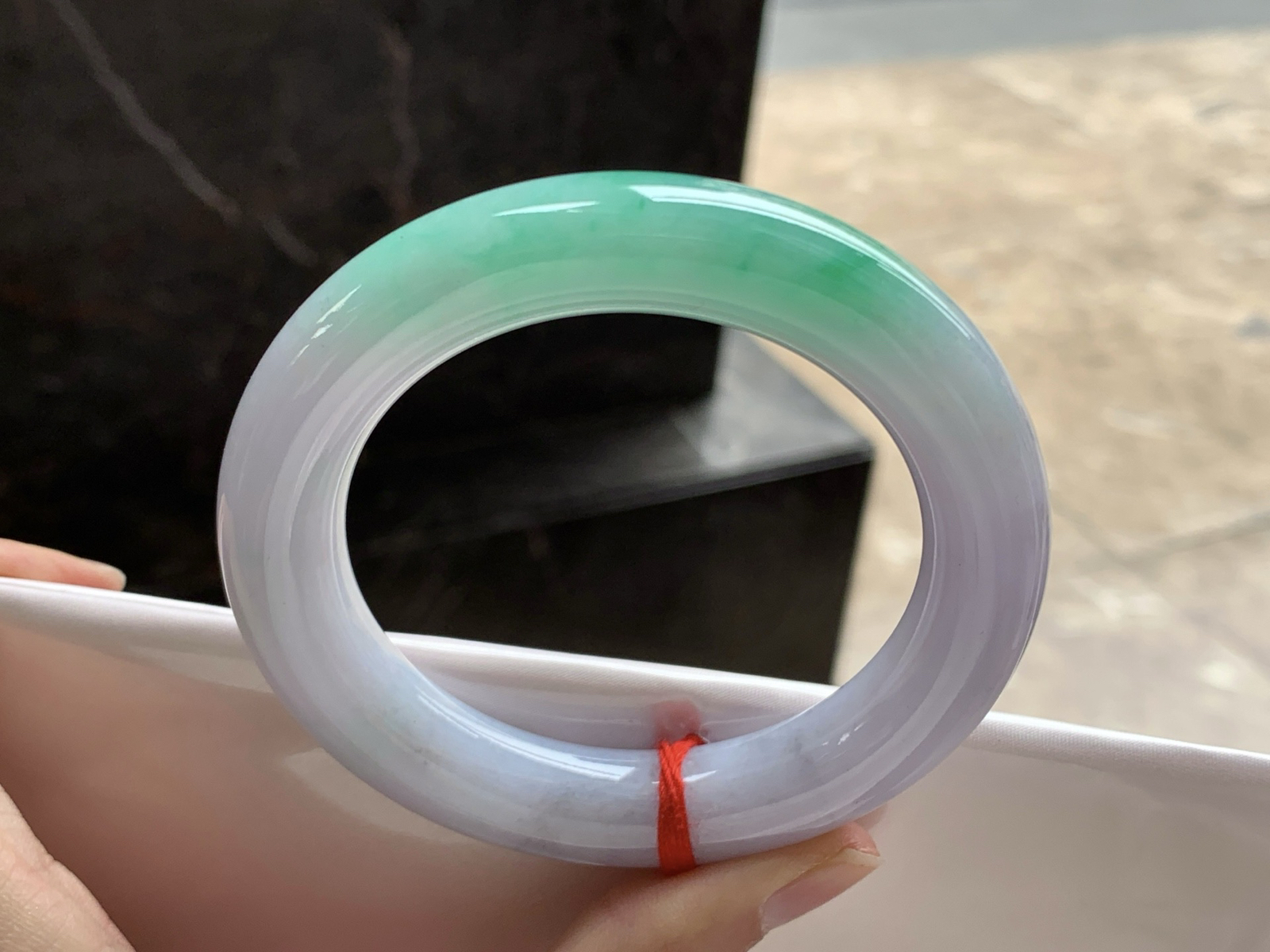 56.5-12.3

春带彩圆条手镯^_^鲜艳