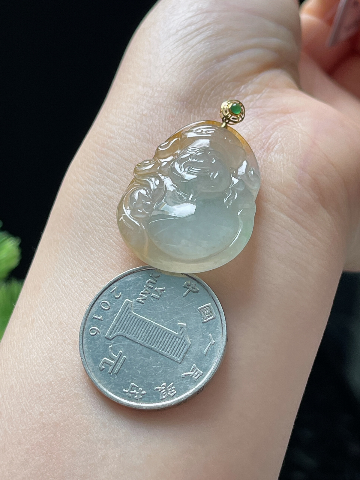 18k金翡翠冰糯黄财神挂件