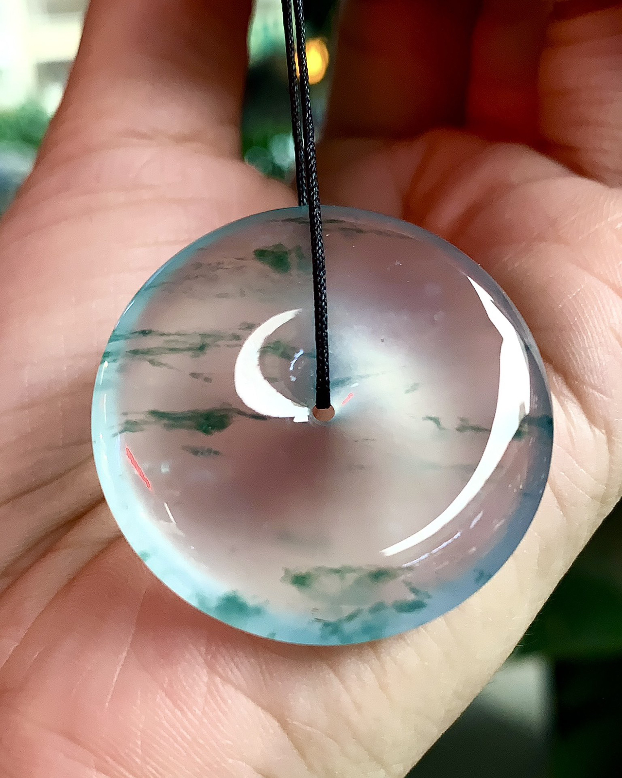 ️ 清透中漾着盎然生机的冰飘彩平安扣
尺寸34.5×6.8