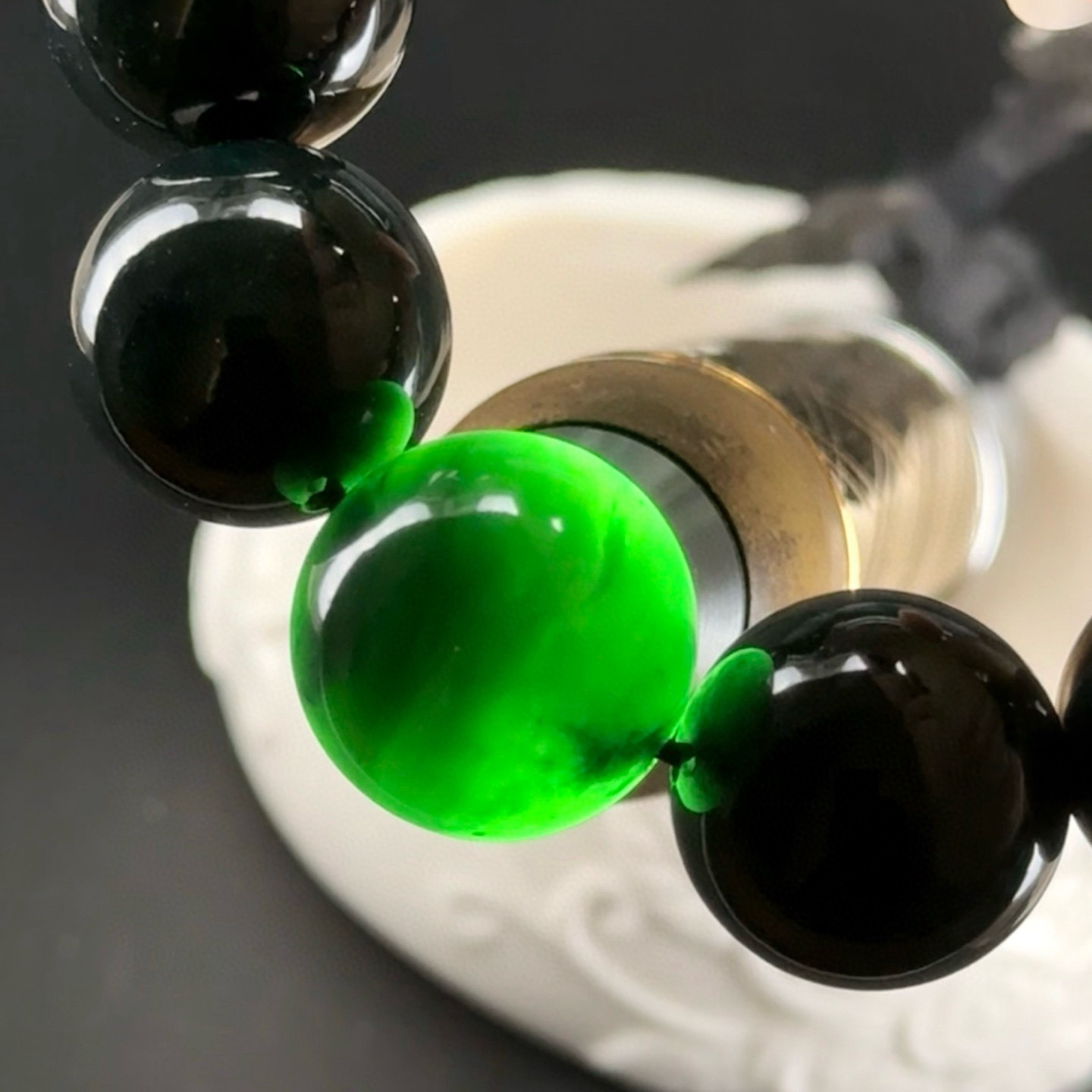 精品墨翠大尺寸手串 种好色正 黑度够 打灯通透 性价比超高 尺寸17