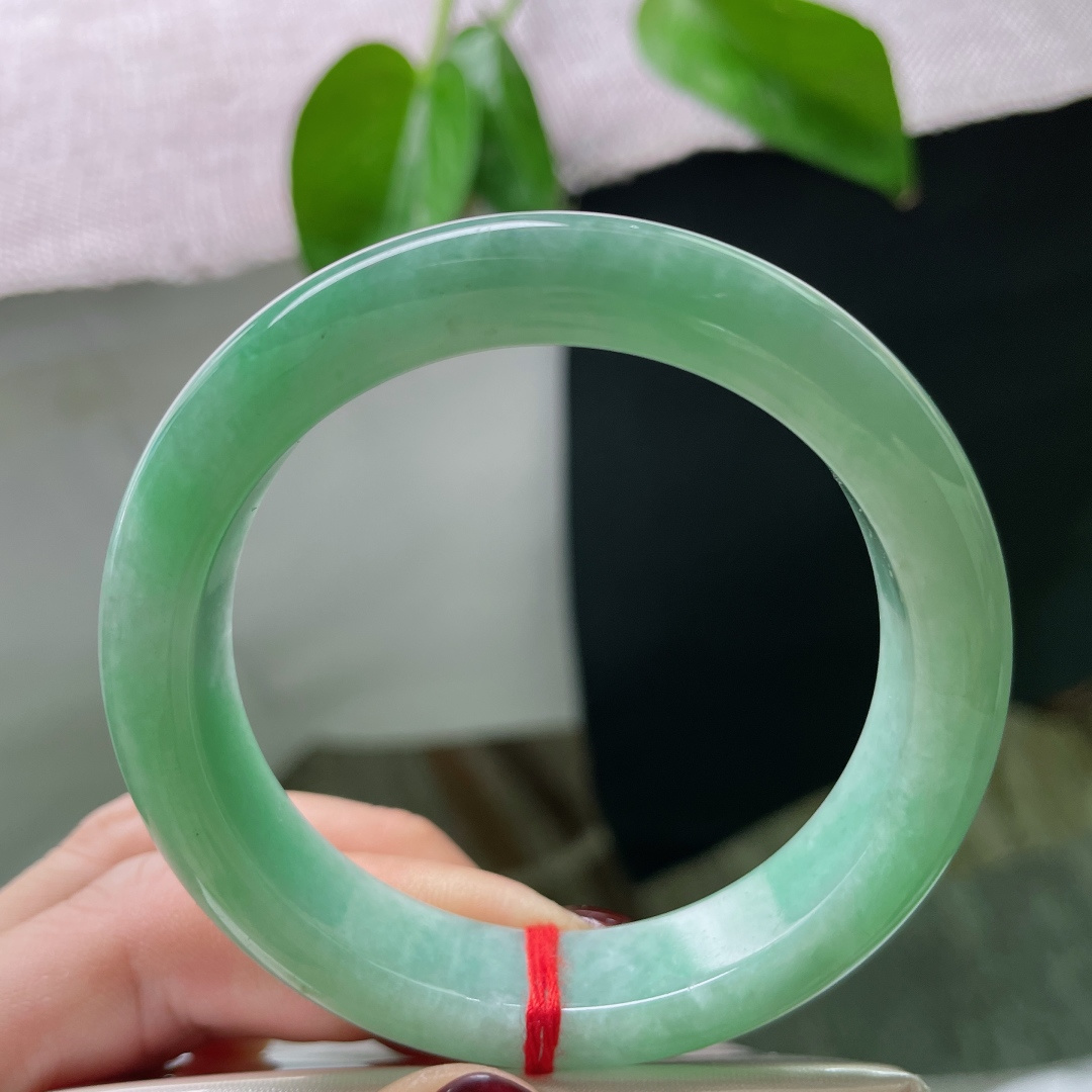 52.6/11.8/8绿色正圈，水头好，细润，在时间里沉淀出的温柔，皮纹，ss50832a