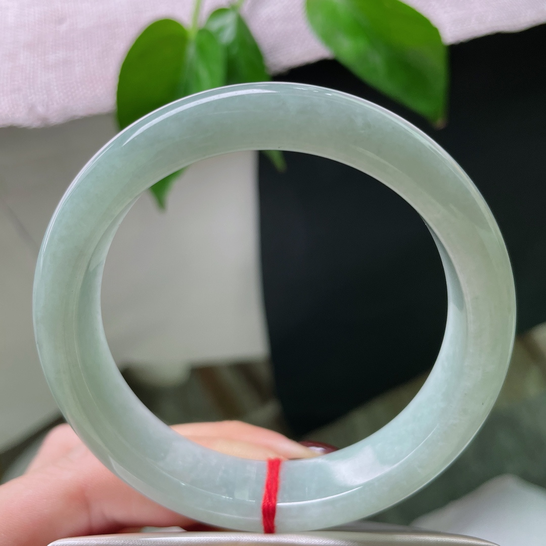 59.2/13.8/8.2，淡绿底正圈，色泽甜美，小清新，减龄显白，无裂，ss50709a