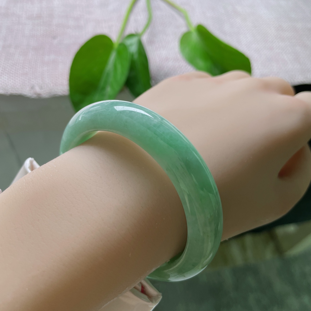 52.6/11.8/8绿色正圈，水头好，细润，在时间里沉淀出的温柔，皮纹，ss50832a