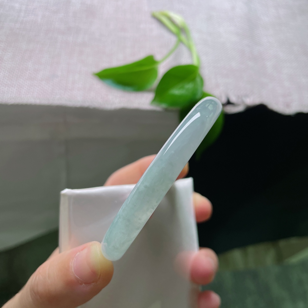 54.4/8.6，冰蓝圆条，是深海交出的一页信纸，所有心事都沉在安静的蓝里。棉根，无裂，ss49983a