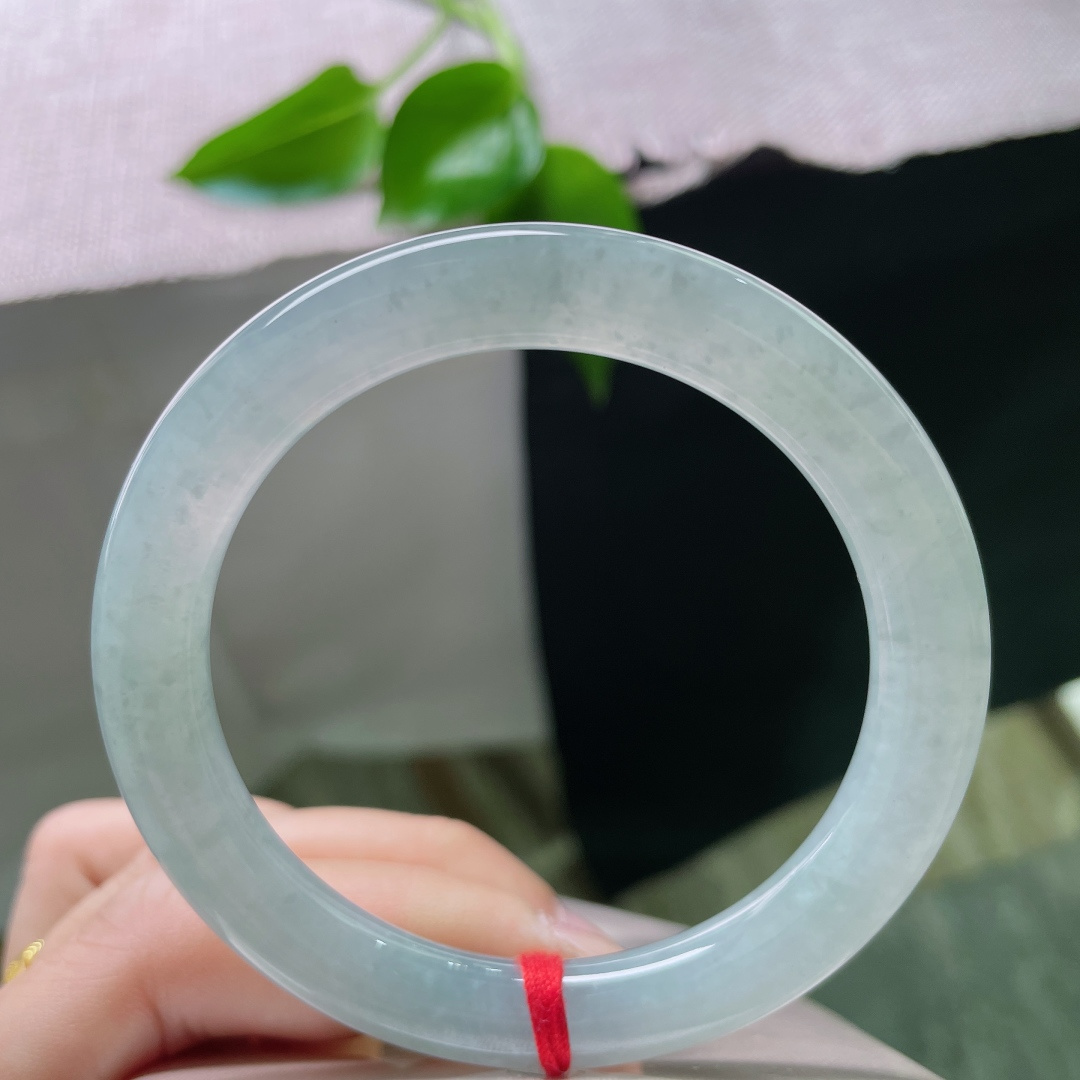 54.4/8.6，冰蓝圆条，是深海交出的一页信纸，所有心事都沉在安静的蓝里。棉根，无裂，ss49983a