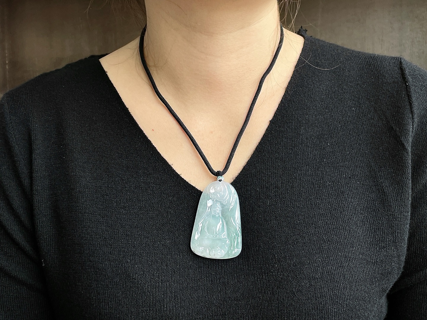 【裸石】冰晴水观音牌吊坠【说明】缅料 无裂 性比高【尺寸】60-38-5.5【重量】29克