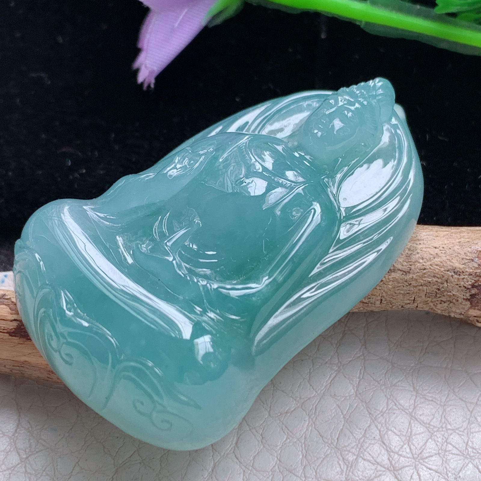 lz实拍52.5*32.3*13天然缅甸翡翠冰蓝持瓶观音 玉观音玉吊坠 玉挂件