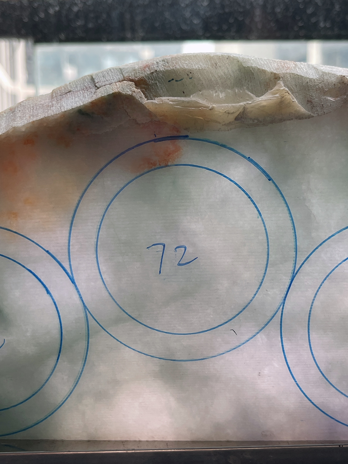 翡翠板料，⭕️正圈最大做56，圆条最大做52