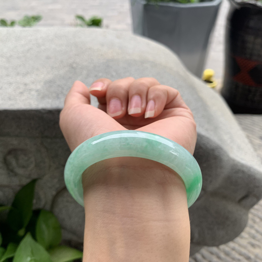 圈口 54.8-13-8.9【飘绿正圈手镯】正圈54 55可戴