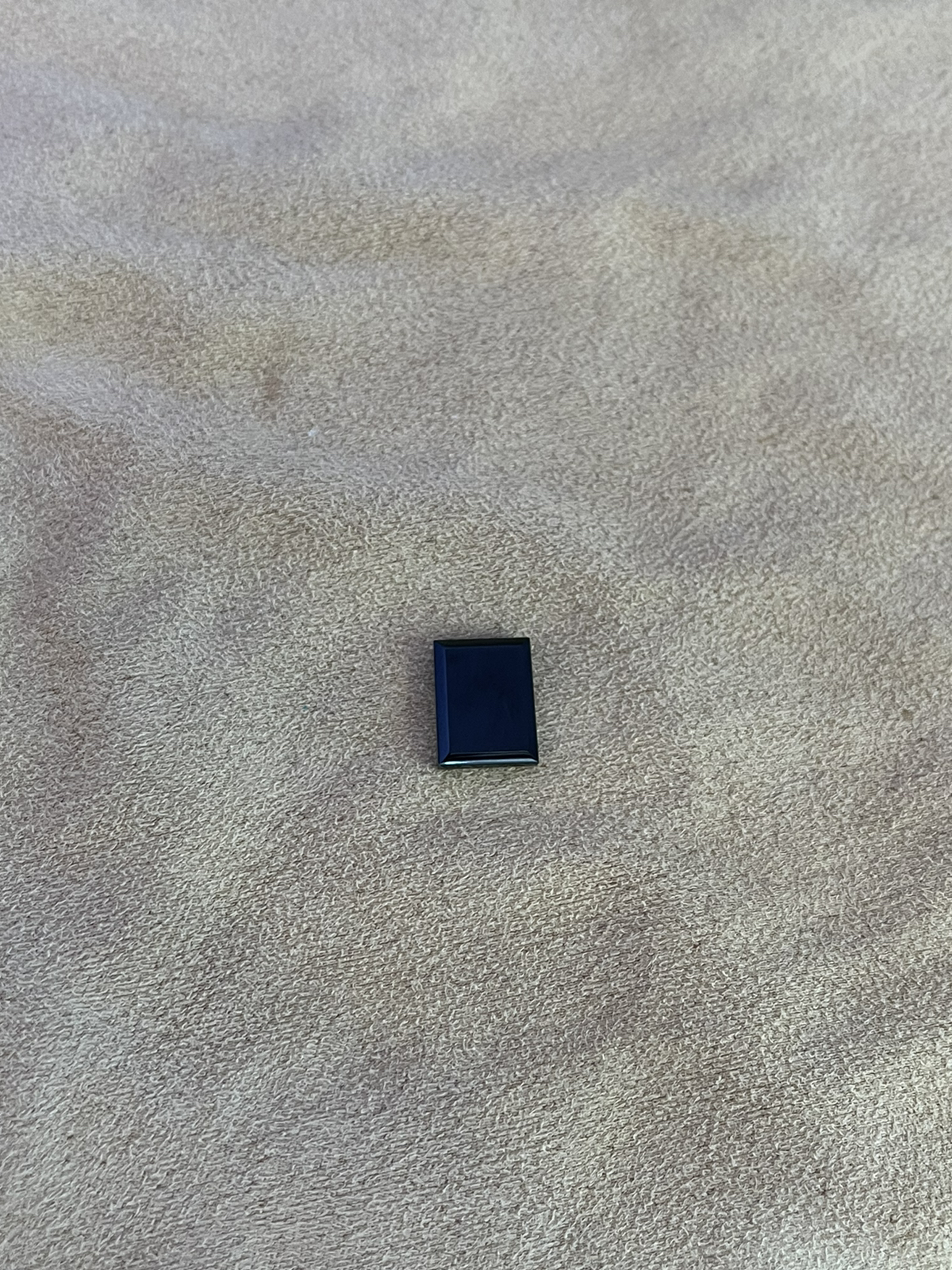 墨翠：【戒面】细腻干净，黑度好，性价比高，雕工精湛，打灯透绿