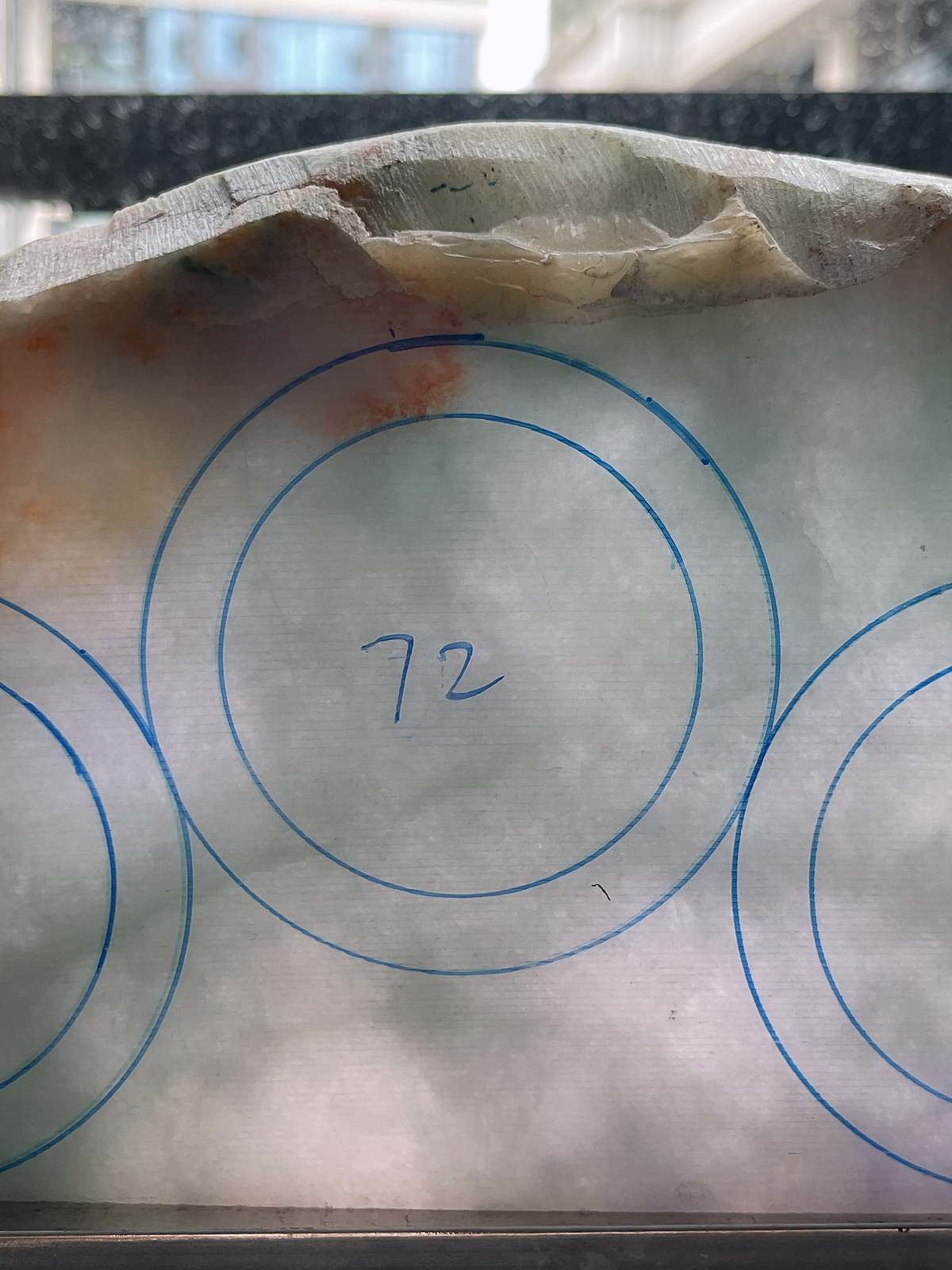 翡翠板料，⭕️正圈最大做56，圆条最大做52