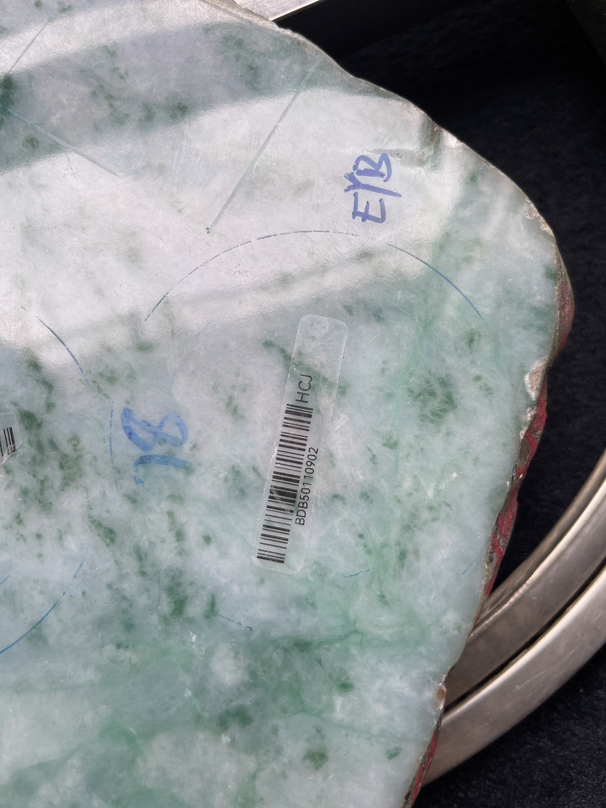 翡翠板料，⭕️正圈最大做63，圆条最大做59