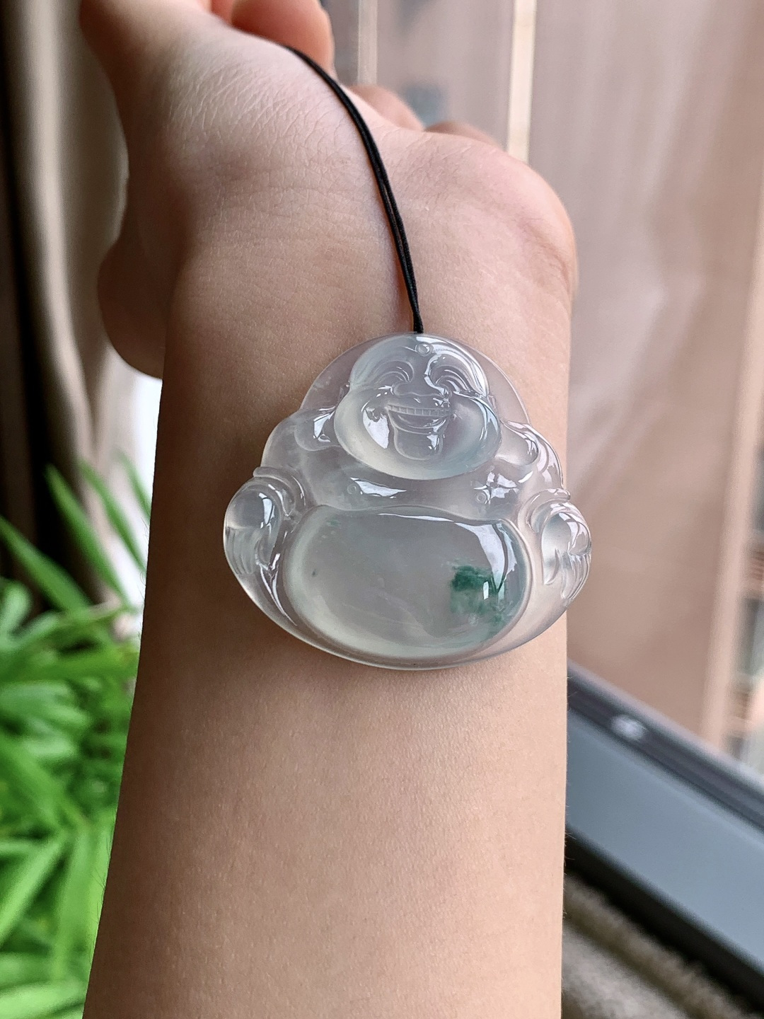 玻璃种佛公飘花佛公吊坠【说明】缅料 无裂 性比高 【尺寸】36-38.2-6.6 【重量】14.1克