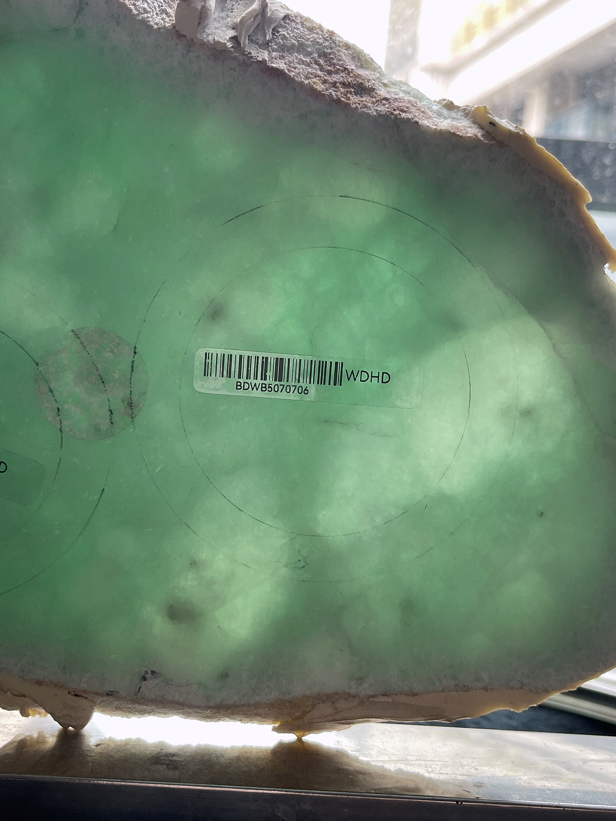 翡翠板料，⭕️正圈最大做68，圆条最大做64