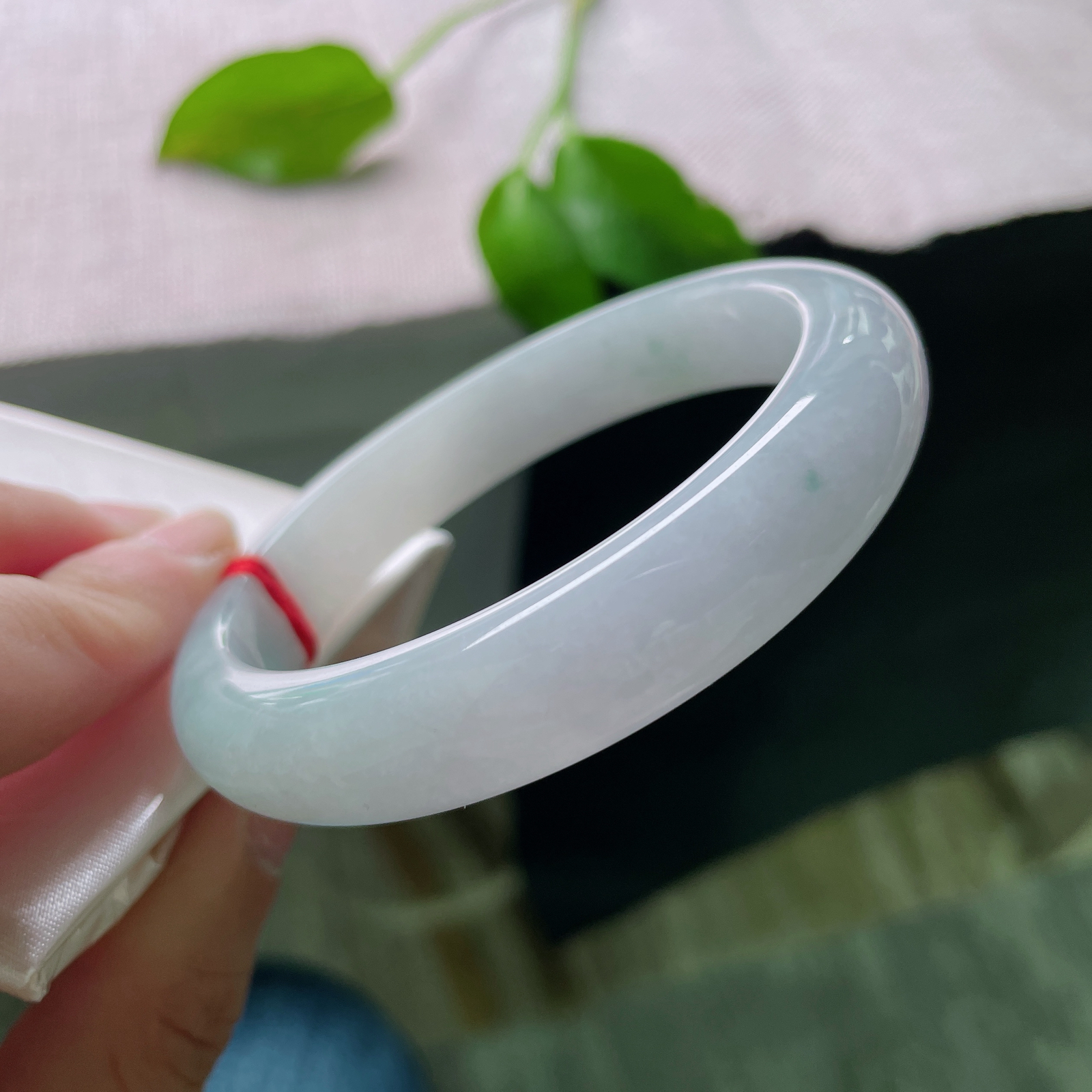 57.3/12.3/7.9，蓝紫正圈，水头好，种老，干净清爽，柔刚并济..