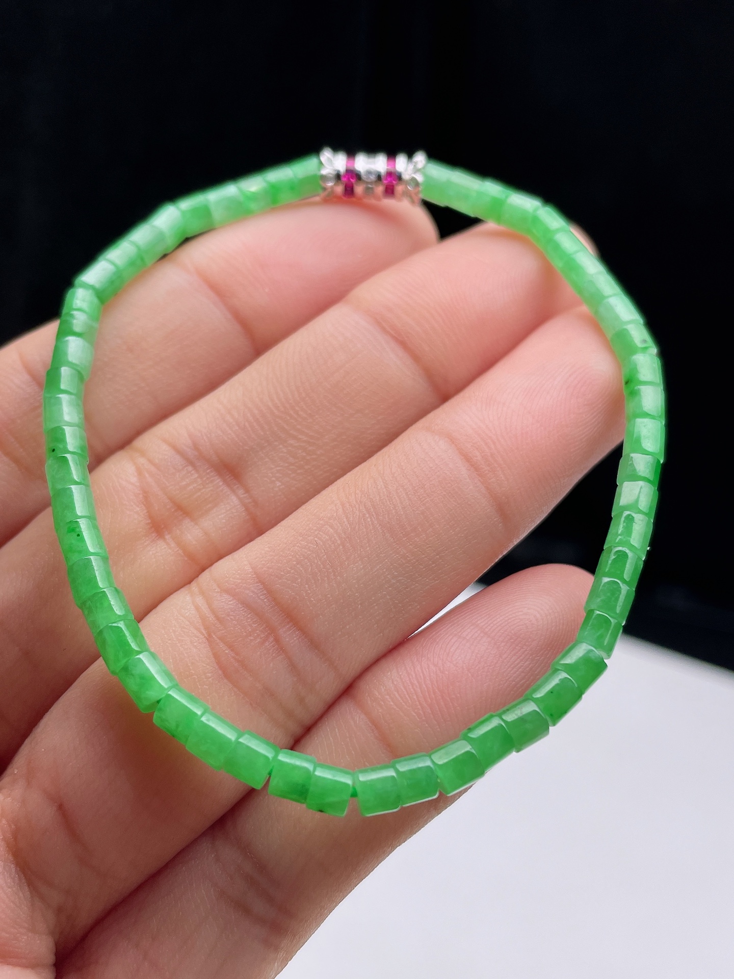 3.2mm满绿桶珠手链 不议