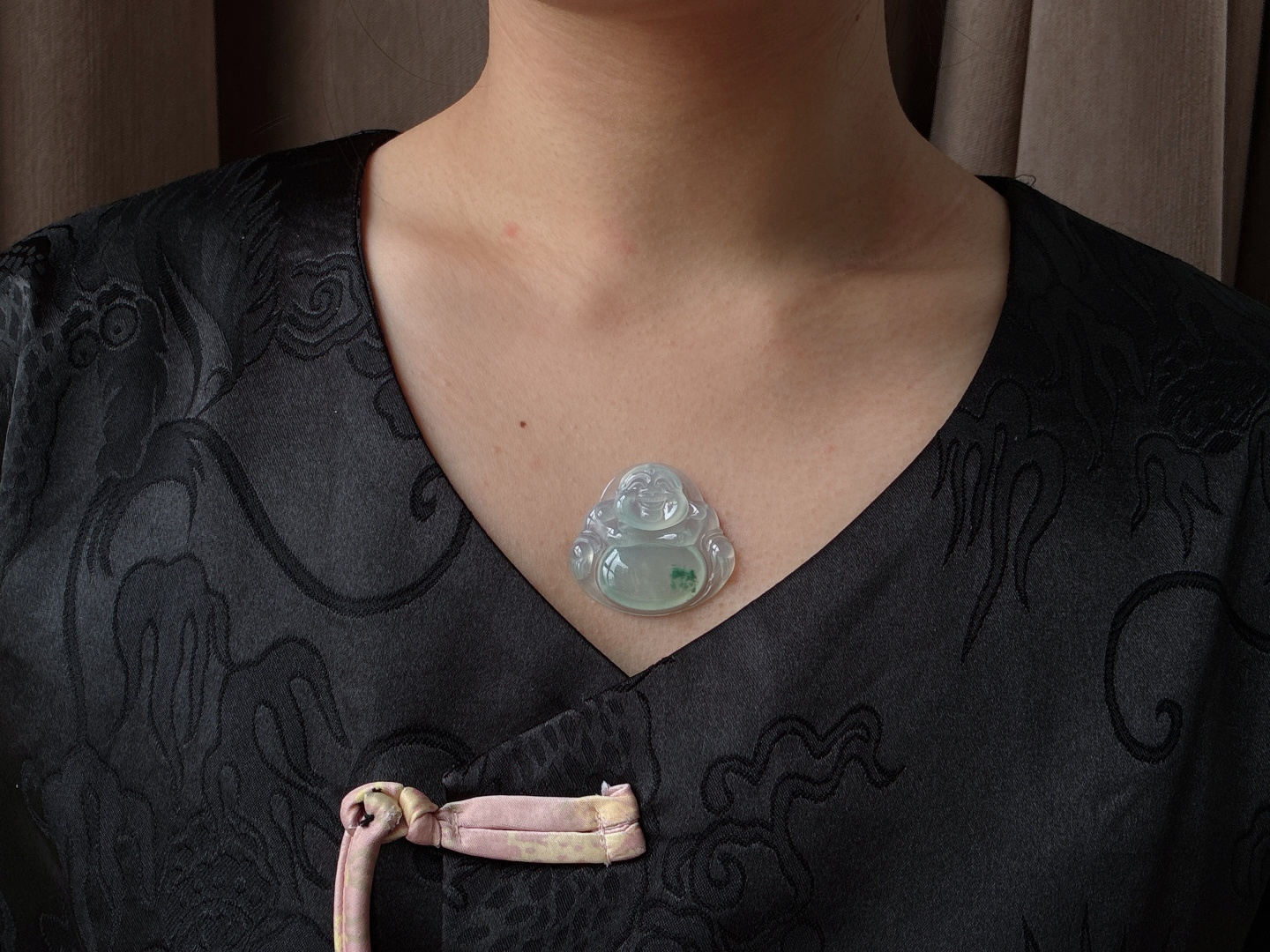 玻璃种佛公飘花佛公吊坠【说明】缅料 无裂 性比高 【尺寸】36-38.2-6.6 【重量】14.1克