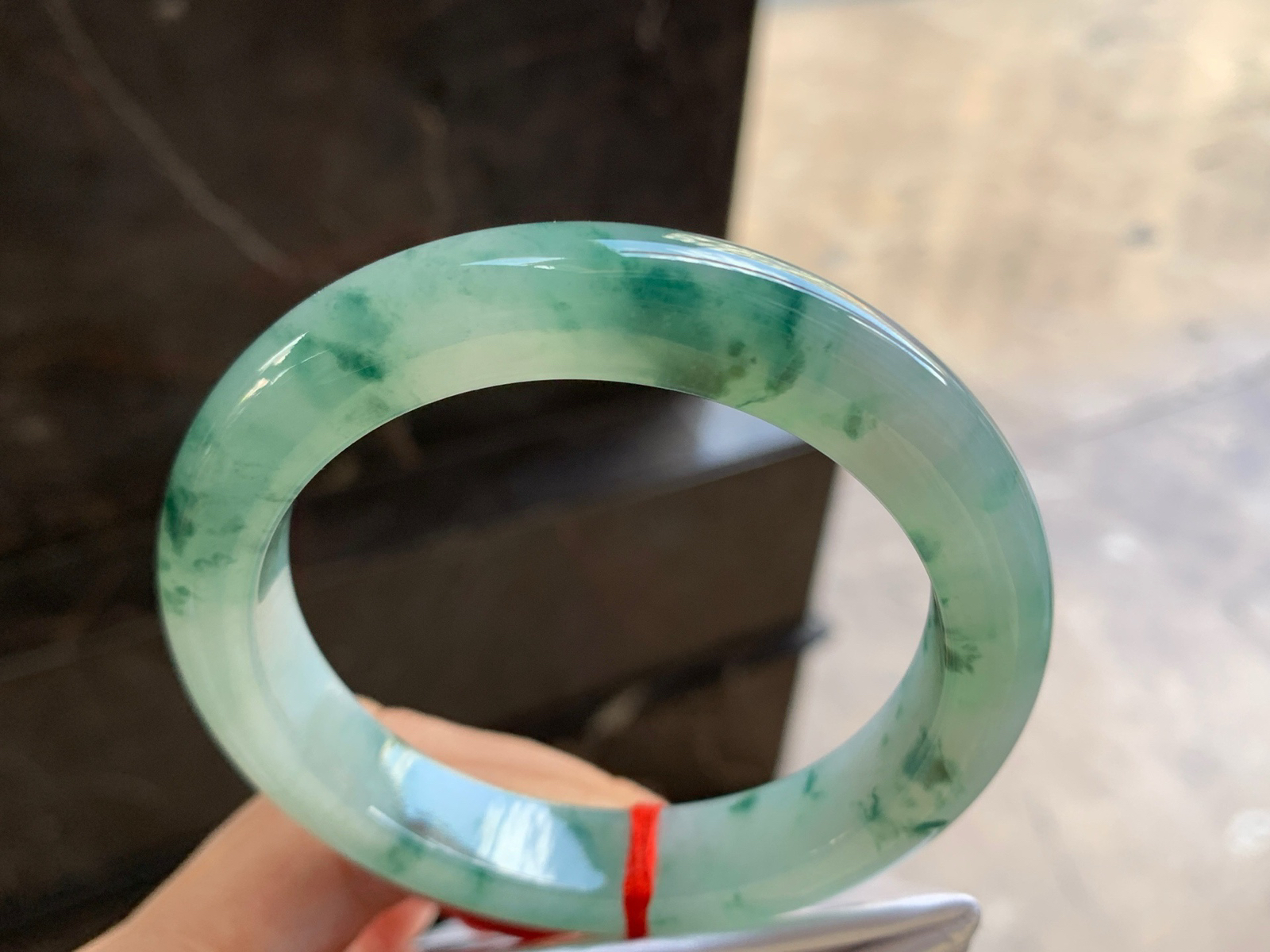 58.5-12.9-9.7

绿花手镯^_^大圈 飘花灵韵