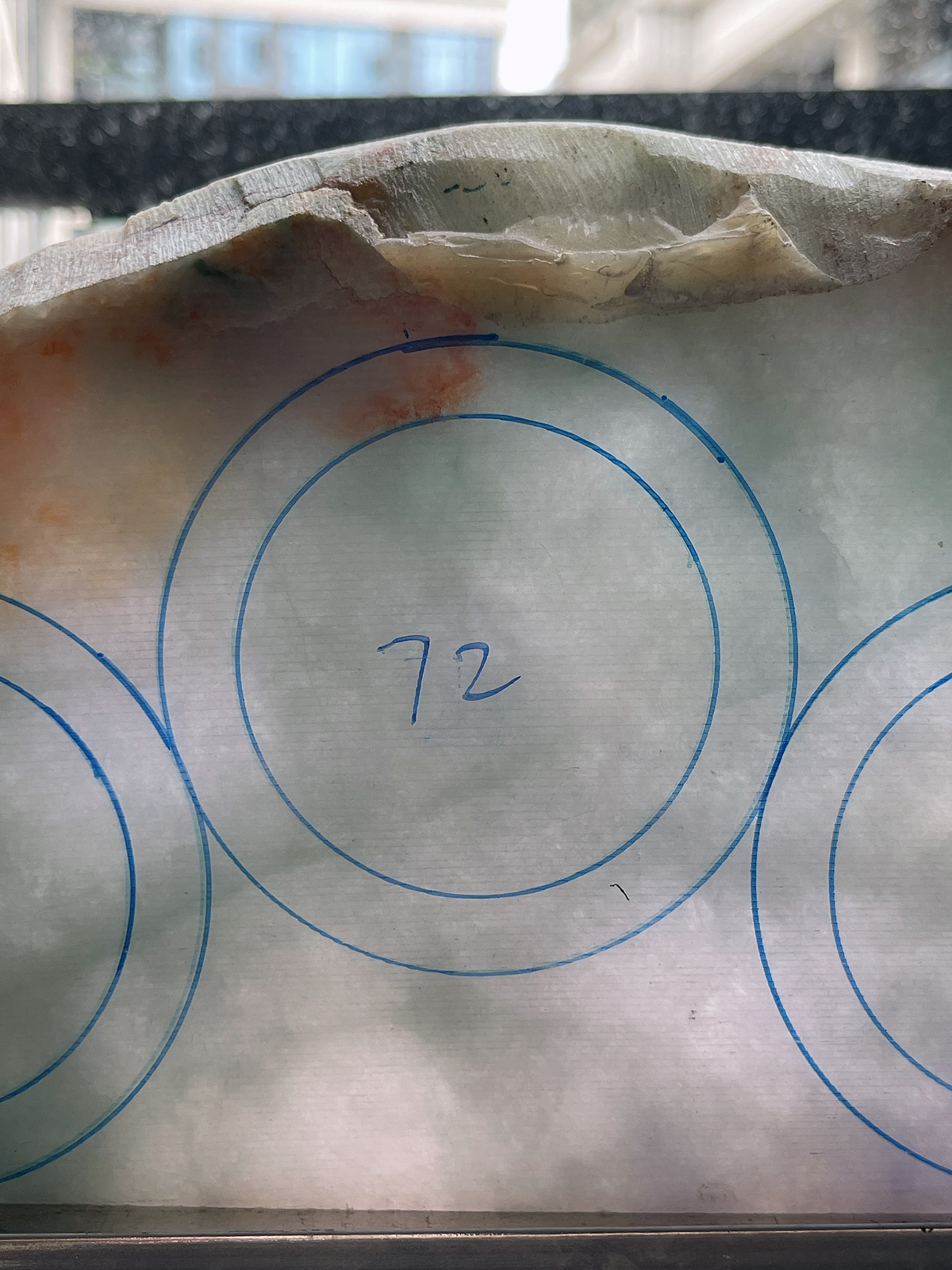 翡翠板料，⭕️正圈最大做56，圆条最大做52