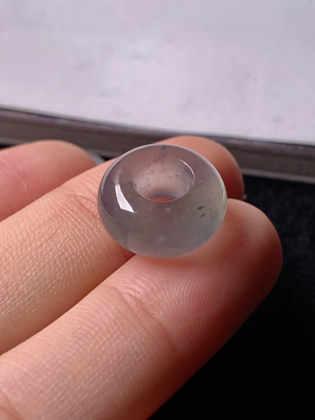 黑冰圆圈，色泽浓艳，0413尺寸13.8*6.6