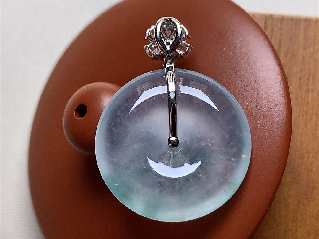 玻璃种飘花怀古 18K，品质，飘花素雅，无裂，尺寸32*23.5*5