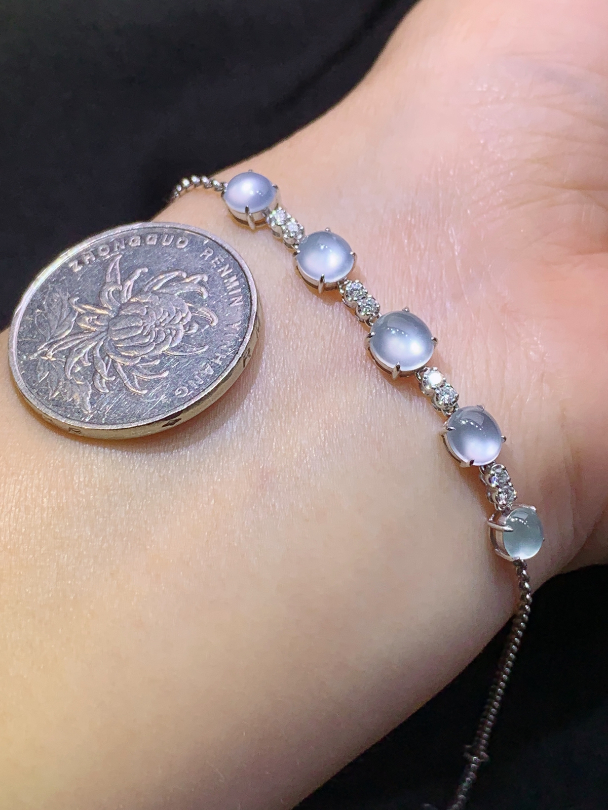 冰种蛋面手链，18k金镶嵌，款式精美，冰润细腻，种水足，Ff 裸石5.3*2