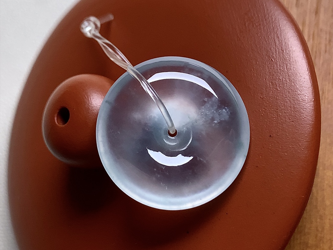 玻璃种怀古 品质，冰透感十足，无裂尺寸18.8*4.8  超值