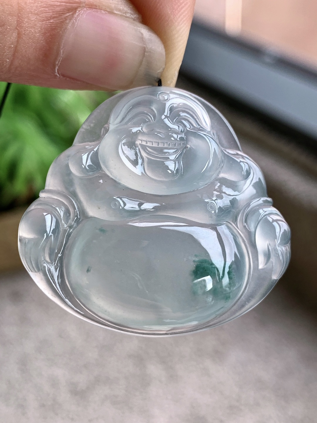 玻璃种佛公飘花佛公吊坠【说明】缅料 无裂 性比高 【尺寸】36-38.2-6.6 【重量】14.1克