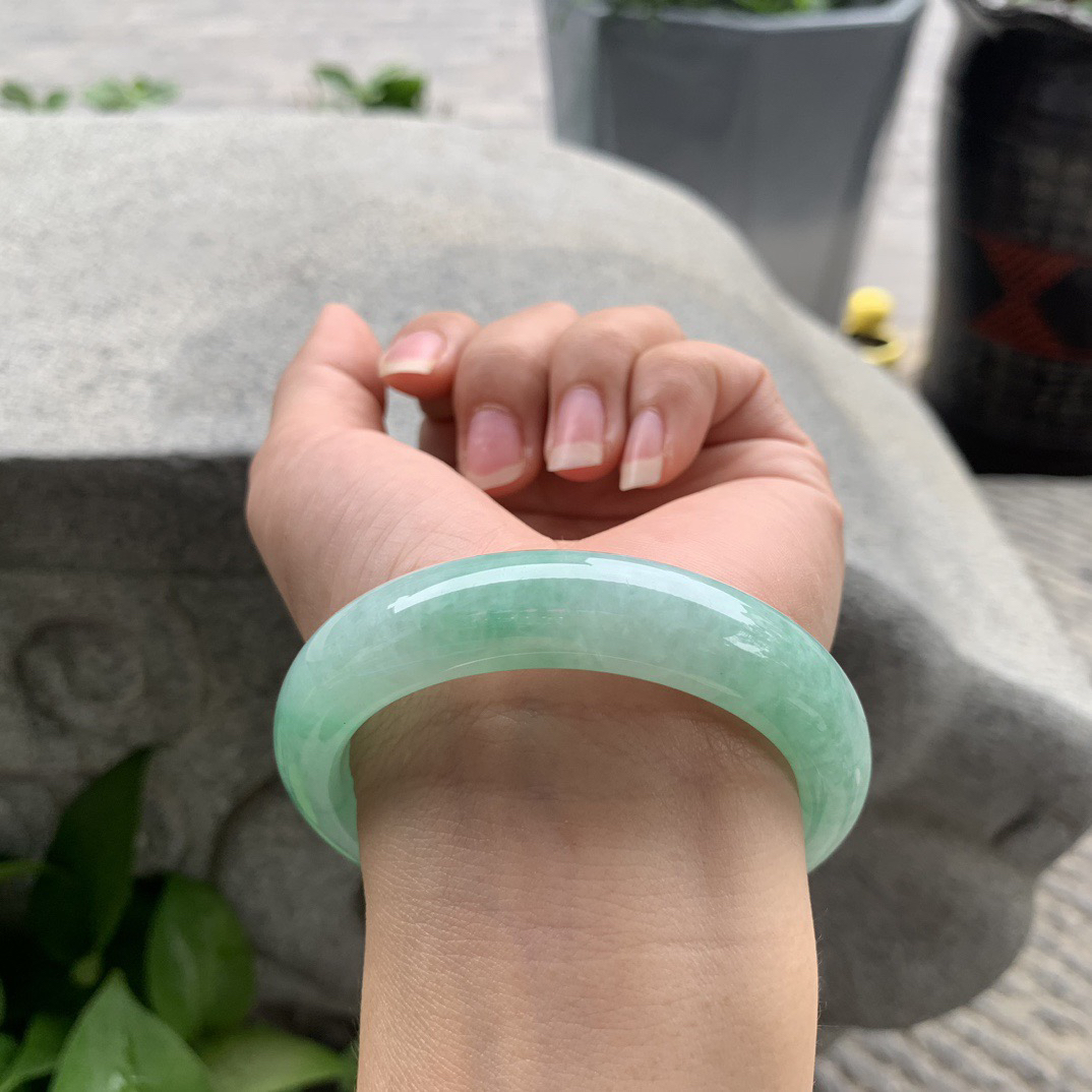 圈口 54.8-13-8.9【飘绿正圈手镯】正圈54 55可戴