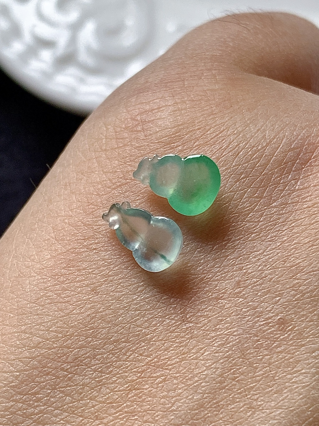 高冰冰绿葫芦一对，水润种老，0413 尺寸8.6*5.2*2.7/8.5*5.8*2.5