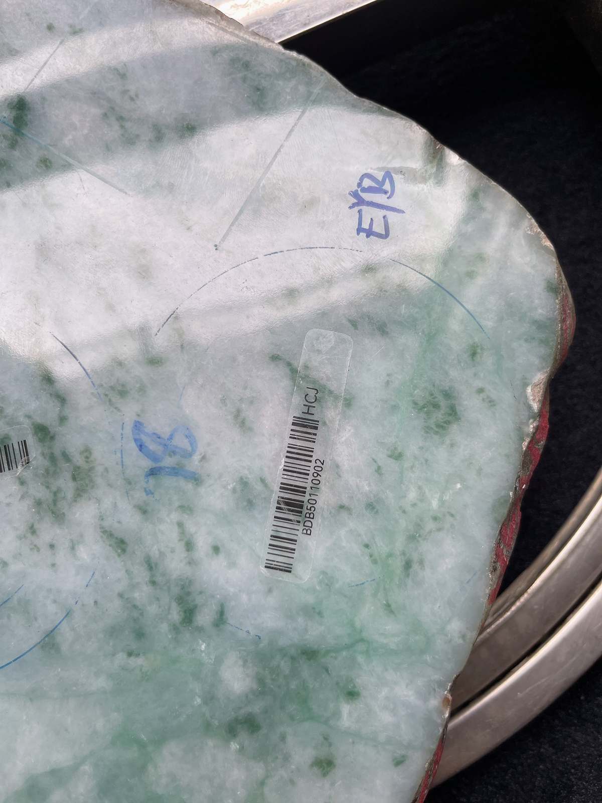 翡翠板料，⭕️正圈最大做63，圆条最大做59