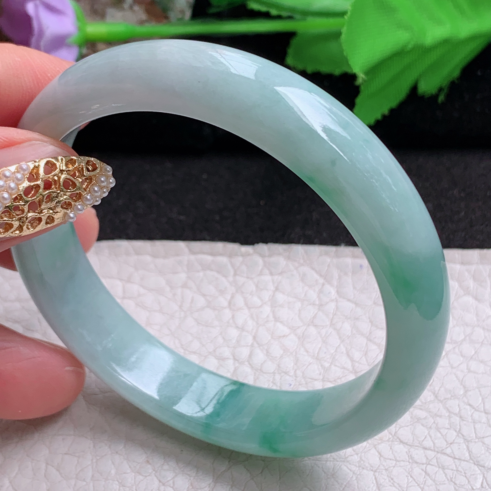zjf实拍55*12.3*7平安镯 天然缅甸翡翠a货手镯飘花秀气正圈玉镯子