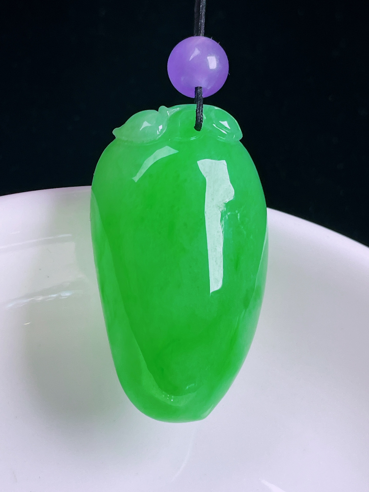 阳绿福瓜，老种起光，细底通透，尺寸：32.6/18.4/9.8mm