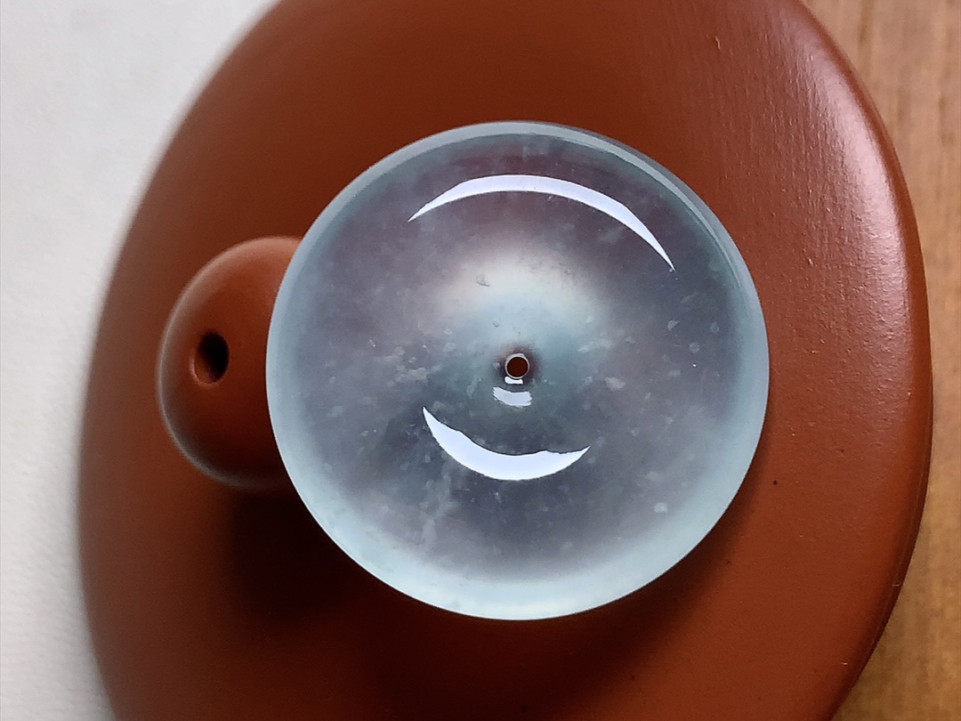 高冰木那怀古 底色淡雅，种水，无裂，尺寸22*5.7