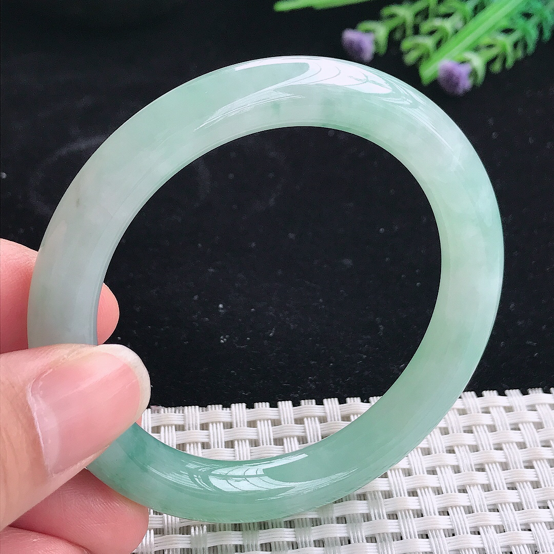 实拍A货翡翠54.5/9.5/9.3老坑冰胶水灵冰飘花圆条手镯翡翠玉镯平安镯美人镯