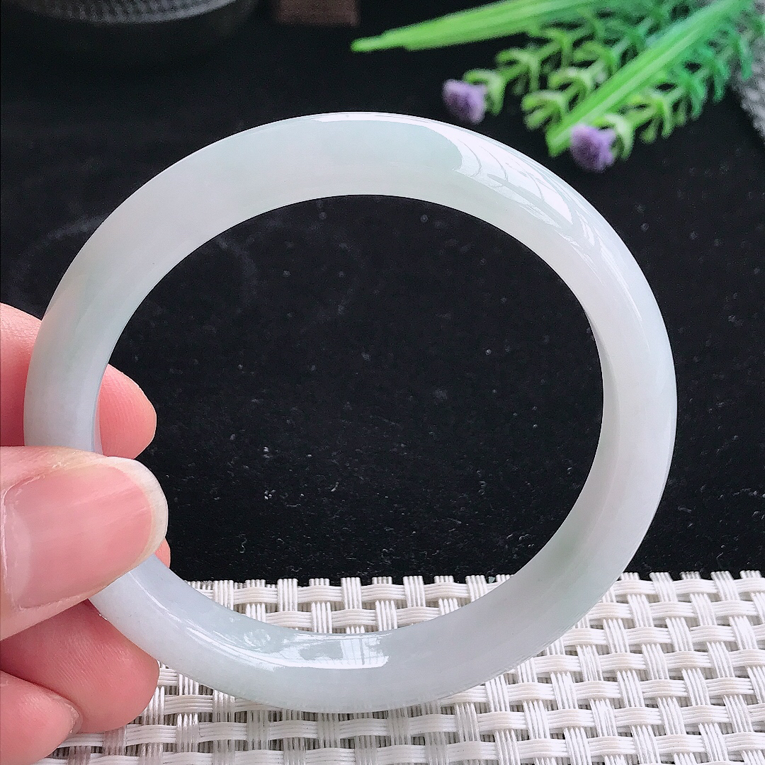 实拍A货翡翠56.5/9.8/7.8老坑秀气冰润手镯翡翠宽边玉镯平安镯美人镯