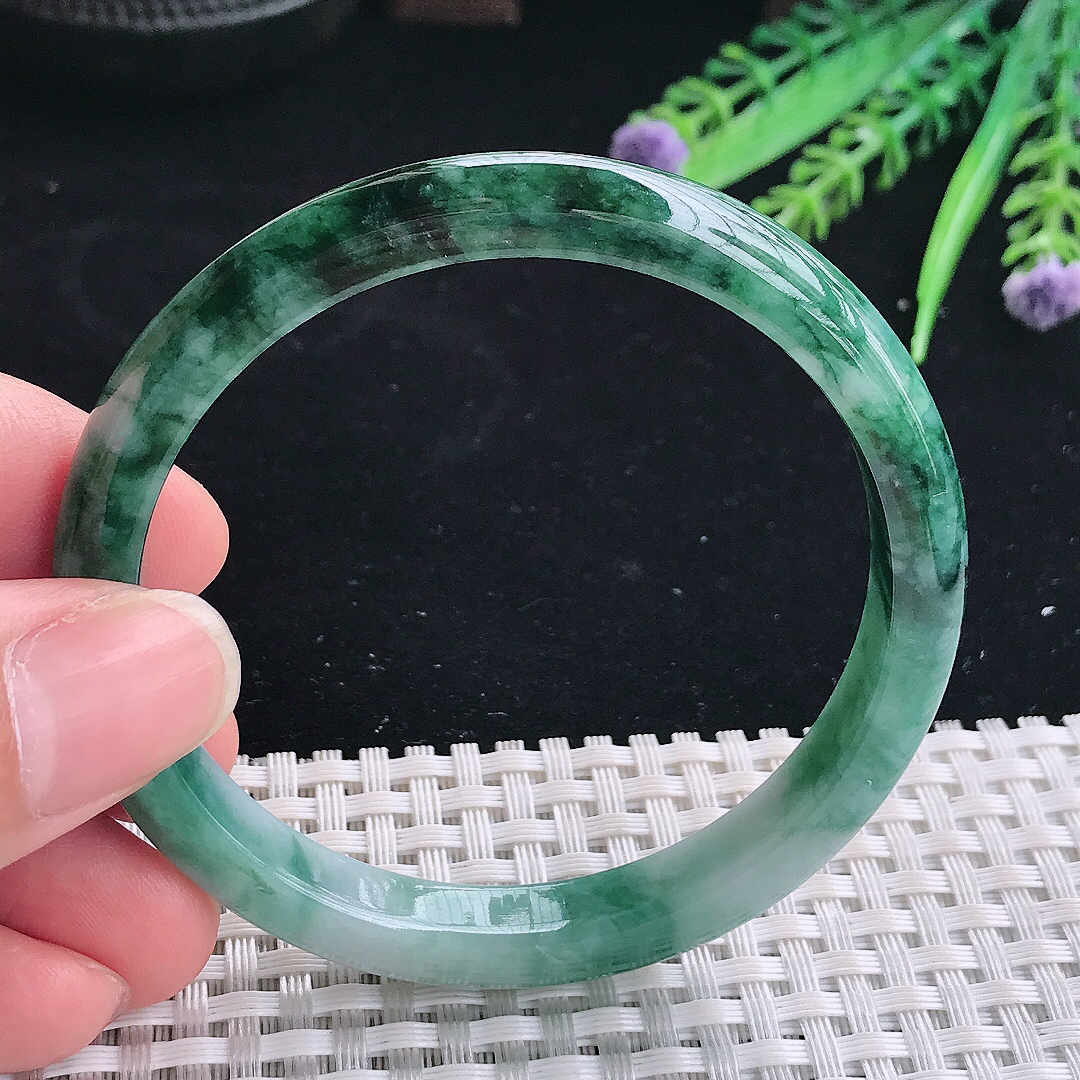 实拍A货翡翠55.5/8.5/6.6老坑精美温润飘花手镯翡翠宽边玉镯平安镯美人镯