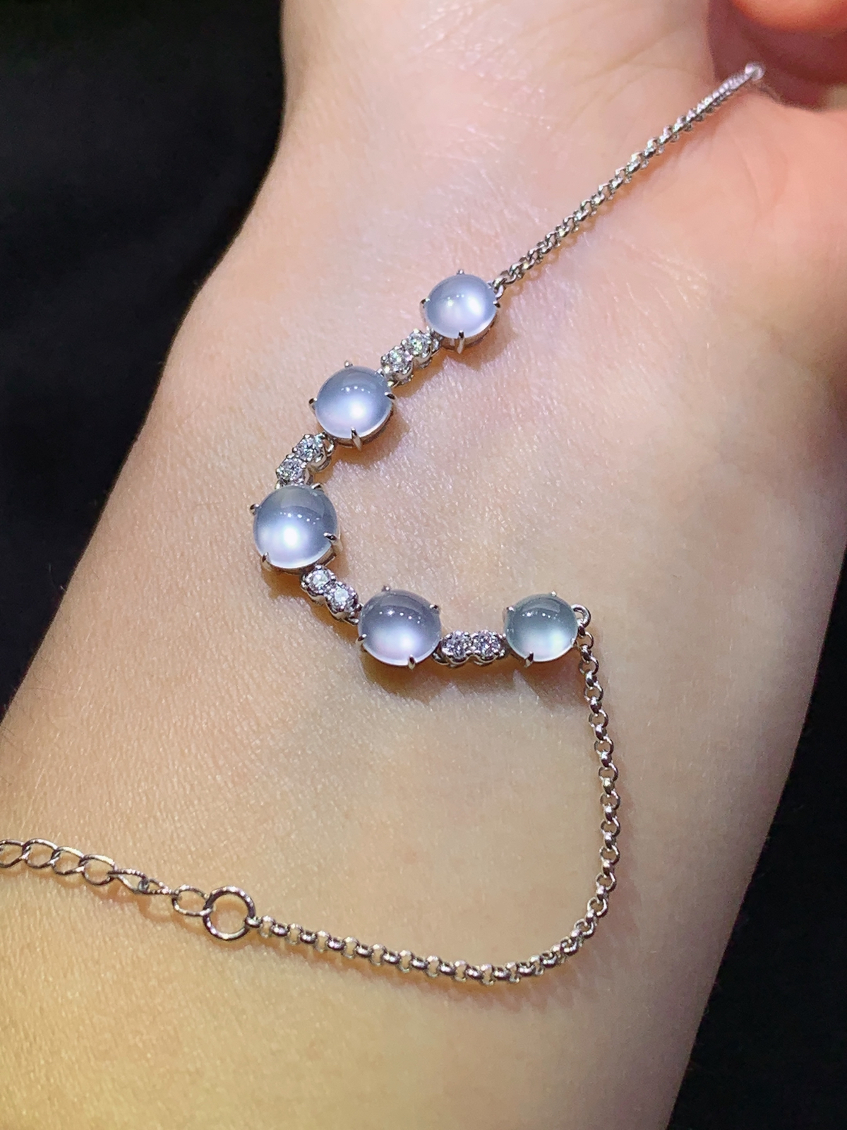 冰种蛋面手链，18k金镶嵌，款式精美，冰润细腻，种水足，Ff 裸石5.3*2