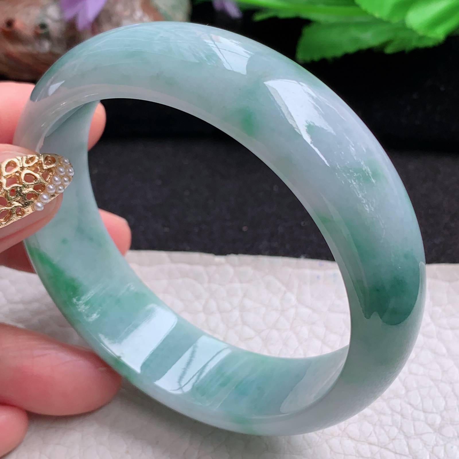 js实拍58.5*17.8*7.4轮胎镯 天然缅甸翡翠a货手镯飘花大气正圈玉镯子